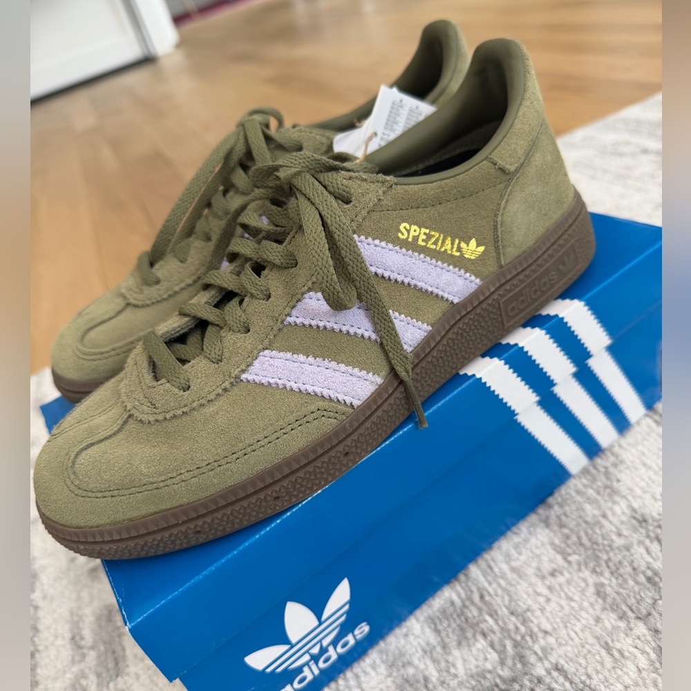 NEW Adidas Olive Green Sneakers with Violet Accents